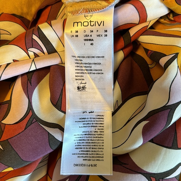 Adorable flat front wide leg pant. Beach vacation perfect! - Picture 5 of 5